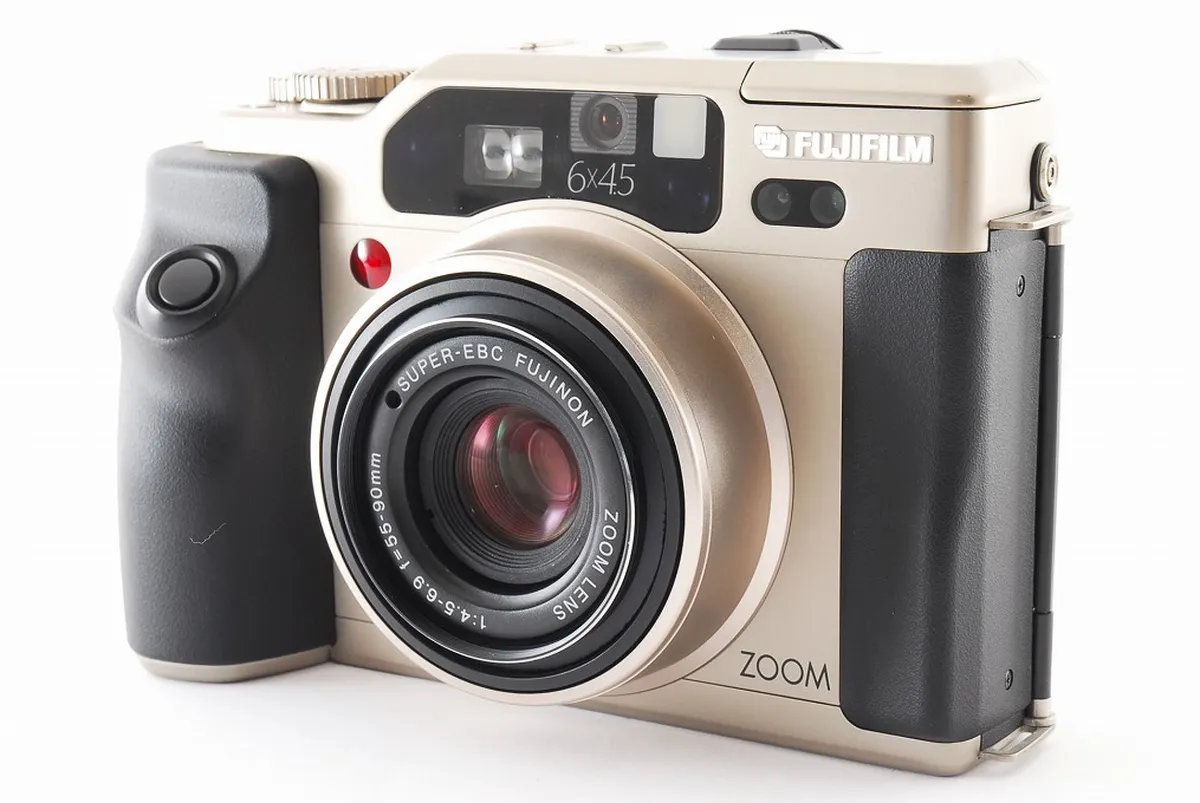 FUJIFILM GA645Zi PRO