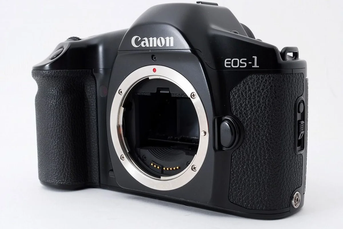 Canon EOS-1 フィルム一眼レフ ボディ