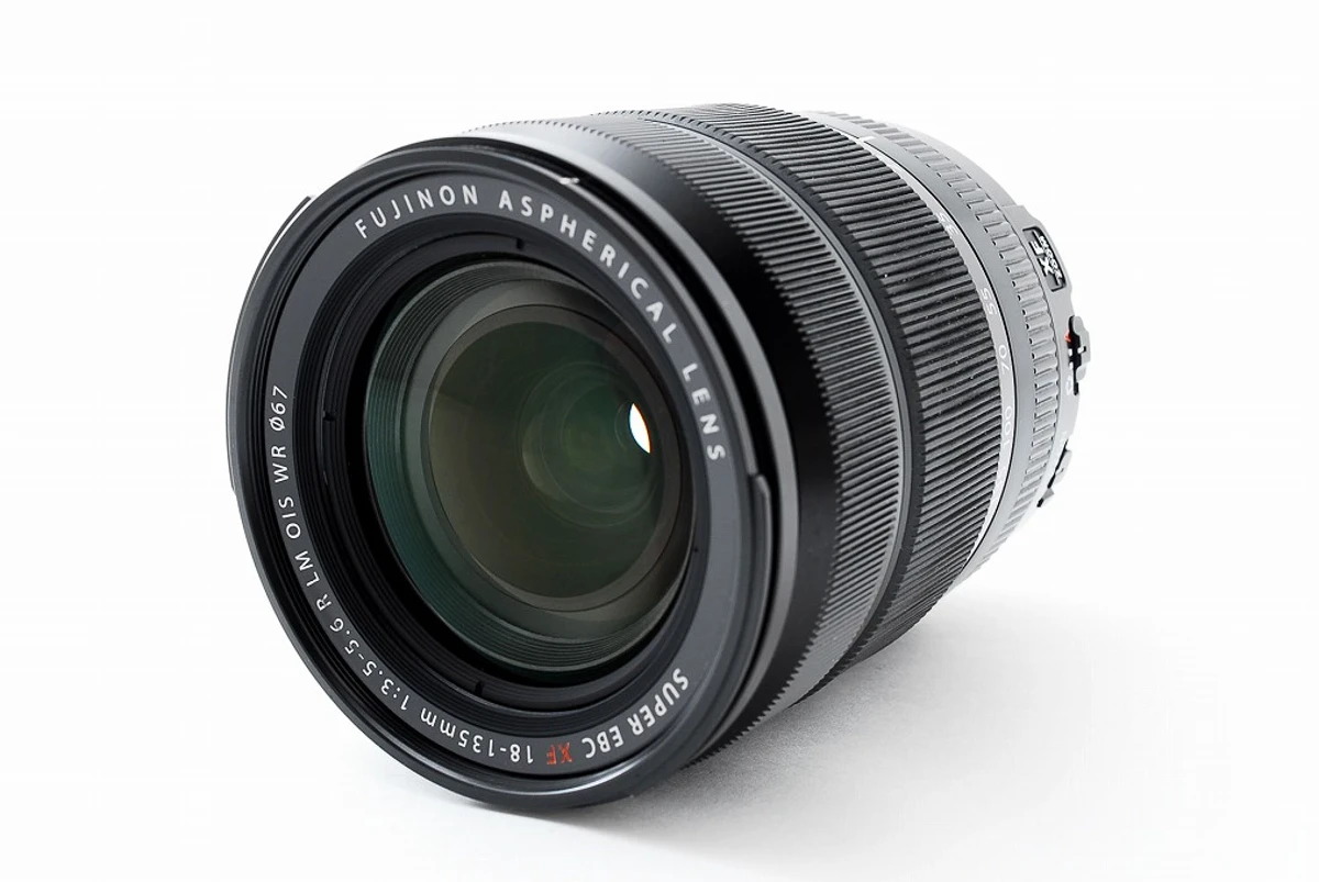 FUJIFILM XF 18-135mm F3.5-5.6 R LM OIS WR