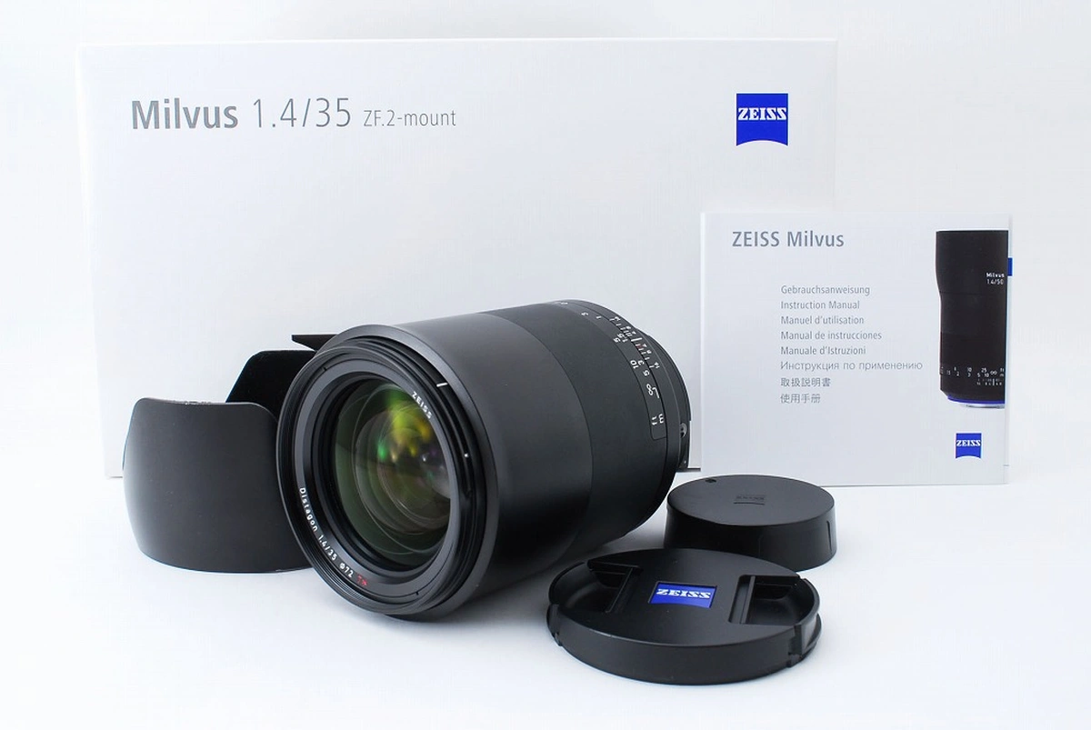 Carl Zeiss Milvus 35mm f1.4 ZF.2 ニコンFマウント