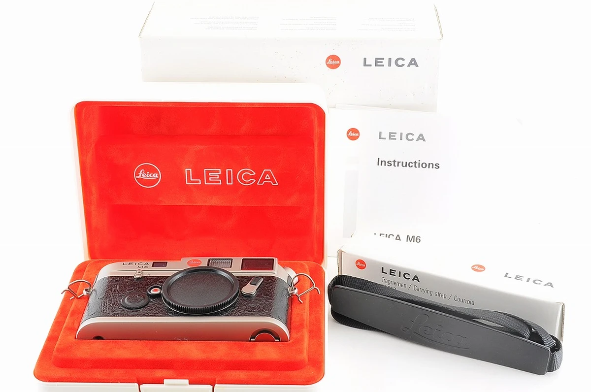 Leica M6